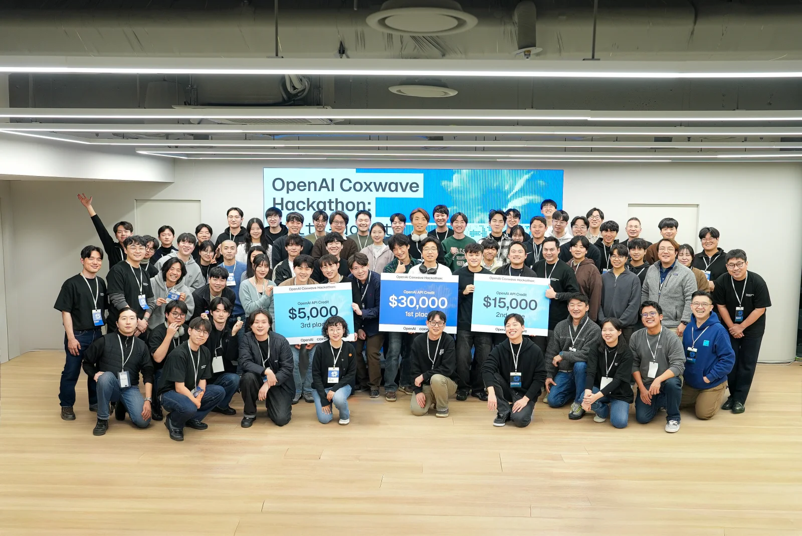 OpenAI Coxwave Hackathon — 행사 단체 사진