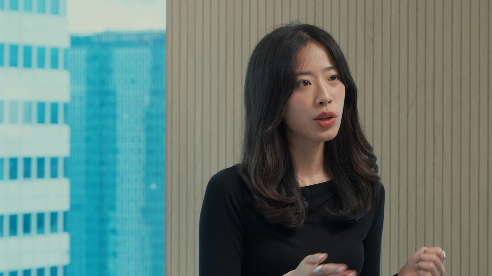 신한라이프 고객사례 영상의 인사 담당자 인터뷰 스틸컷
